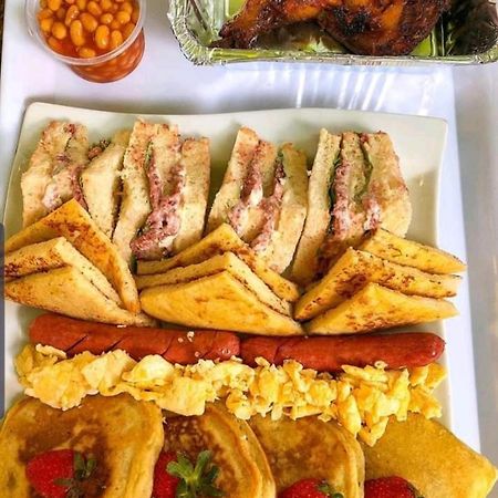 Taverna Lounge & Boutique Hotel Port Harcourt Ngoại thất bức ảnh